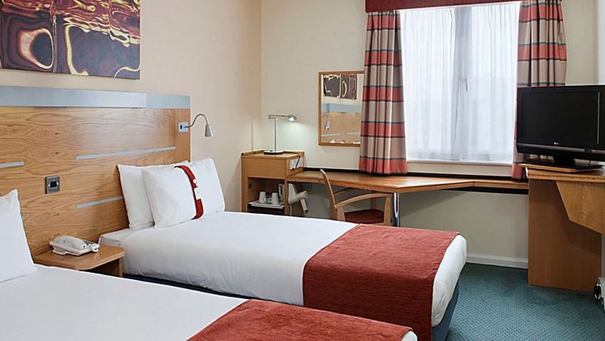 Holiday Inn Express Cardiff Bay • A modern waterside hotel • Visit Cardiff